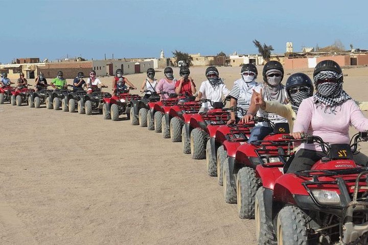 super-safari-dans-le-desert-en-jeep-depuis-marsa-alam-1