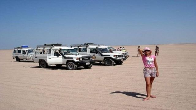 super-safari-dans-le-desert-en-jeep-depuis-marsa-alam-3